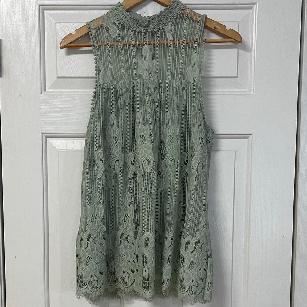Xhilaration Lace Blouse High Neck Sleeveless Sage Green Sz M